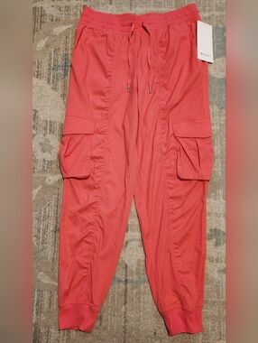 Lululemon Dance Studio Cargo Joggers. Size M. Pink. NWT